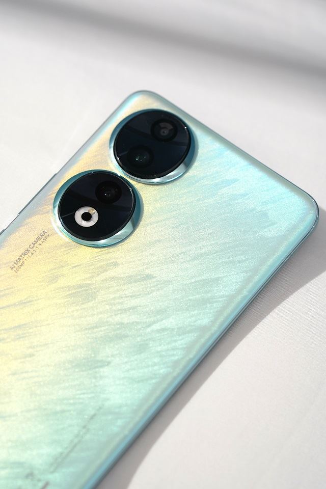 kamera belakang telefon honor 90