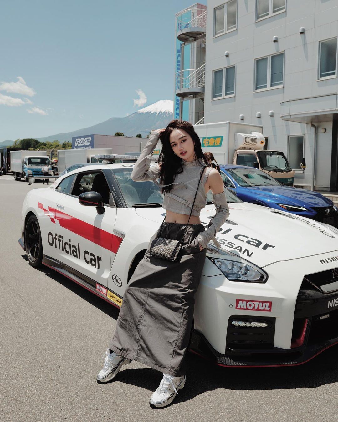 ms kuan被爆热恋中！与新加坡男星共游东京！