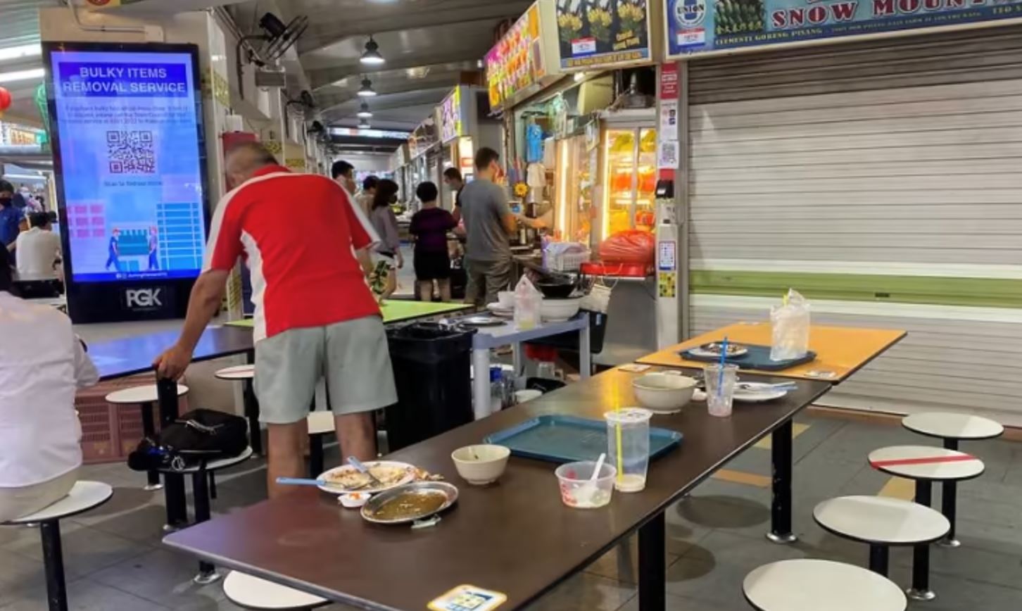 singapore implements new rule requiring tray and crockery return at eateries, 80-year-old man receives warning