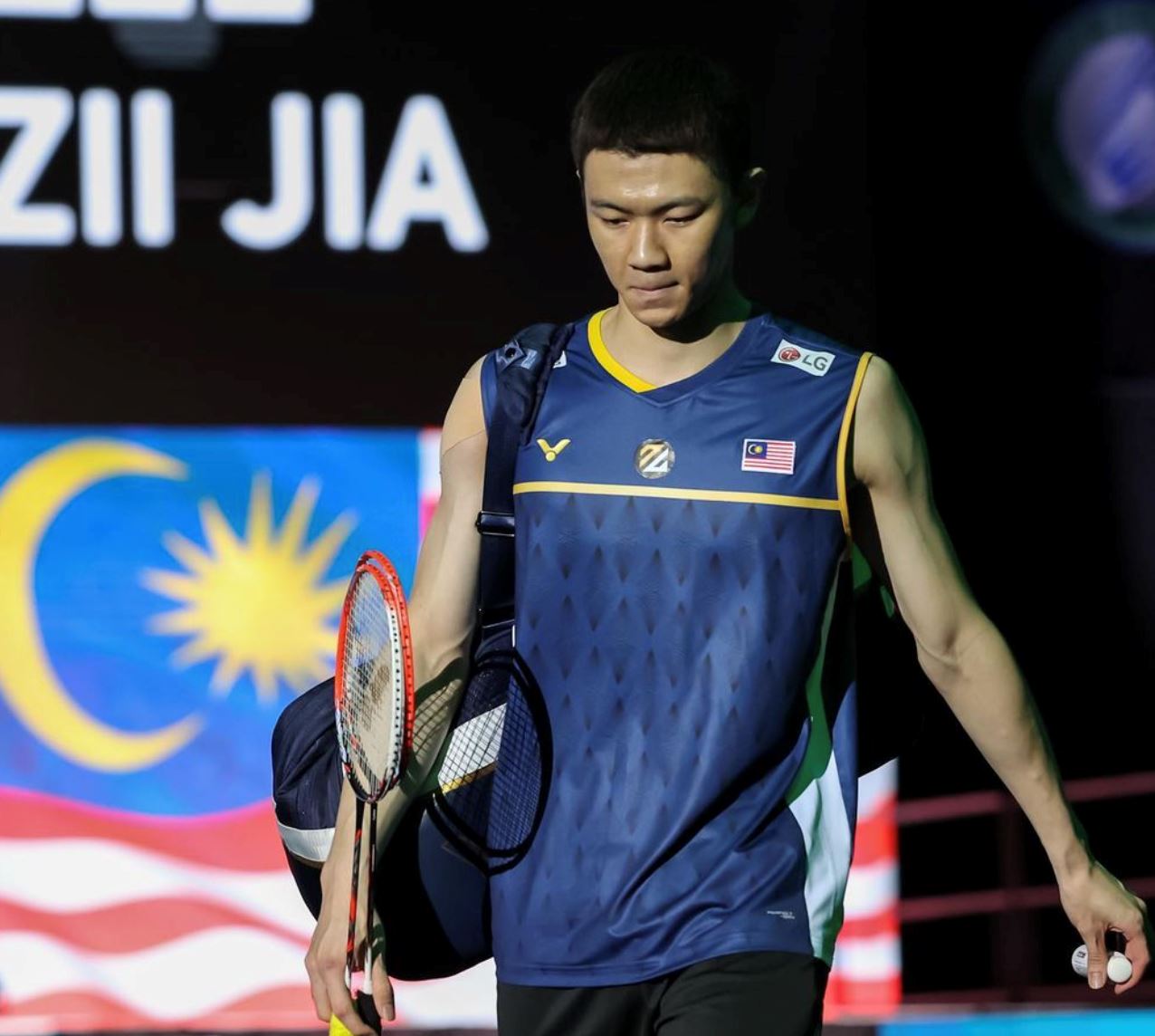 lee zii jia umum rehat sementara dari dunia badminton