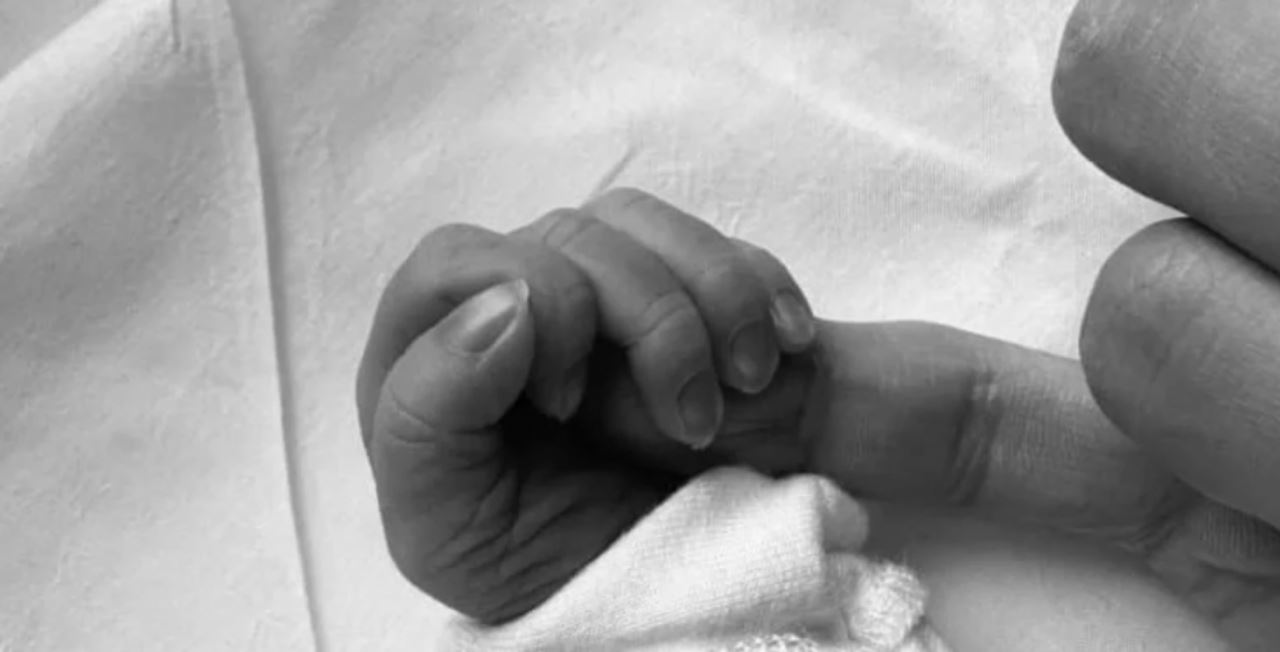 song joong-ki kini bergelar bapa, isteri berdarah inggeris selamat lahirkan anak lelaki