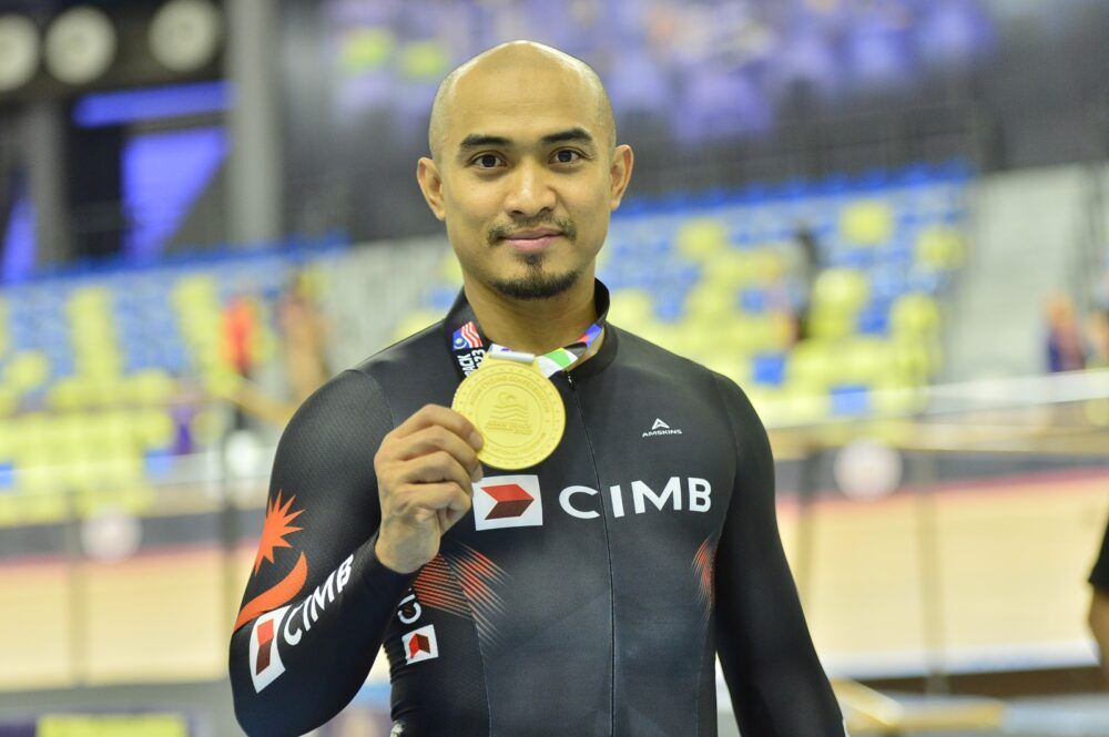 luar biasa! datuk azizulhasni awang syukur, ​​naik ranking dunia