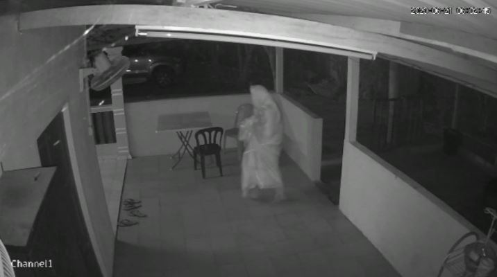 ‘kelibat putih’ mencuri, masuk surau awal pagi? 