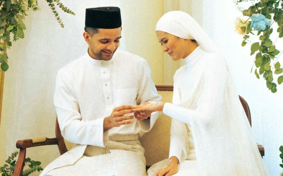 alicia amin bercerai lepas dua tahun kahwin, rakan artis pakat beri kata semangat