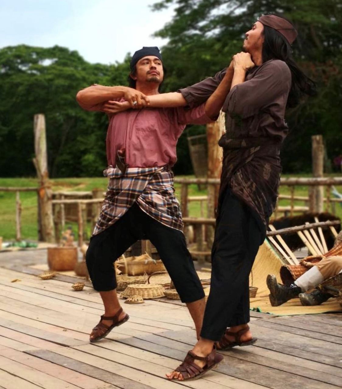 nama adi putra tiada dalam filem mat kilau 2, “penerbit ada kuasa..”