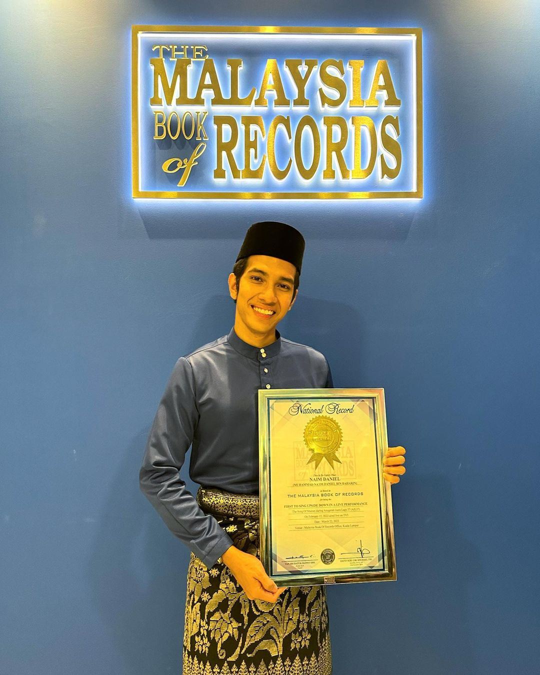persembahan terbalik naim daniel diiktiraf malaysia book of records, “ia takkan henti disini..”