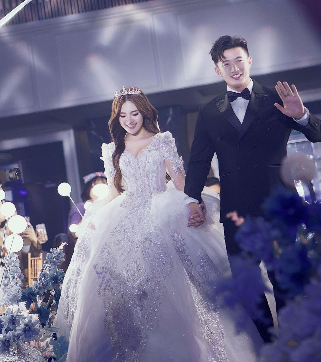 🧨碰姐je庞琂予和老公winson完成婚礼啦❗️婚宴星光熠熠就像演唱会🌟