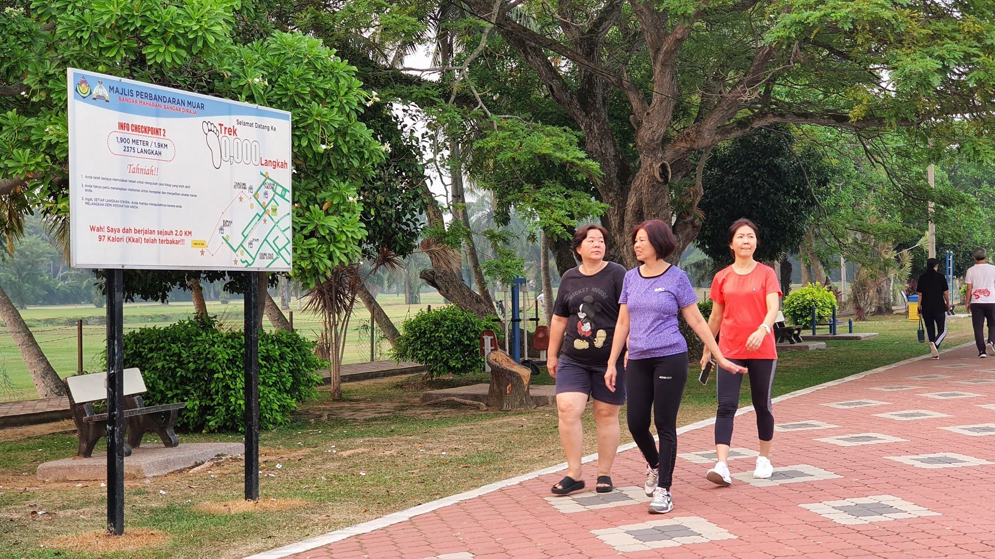 kajian dapati individu berjalan 8,000 langkah hidup lebih lama?