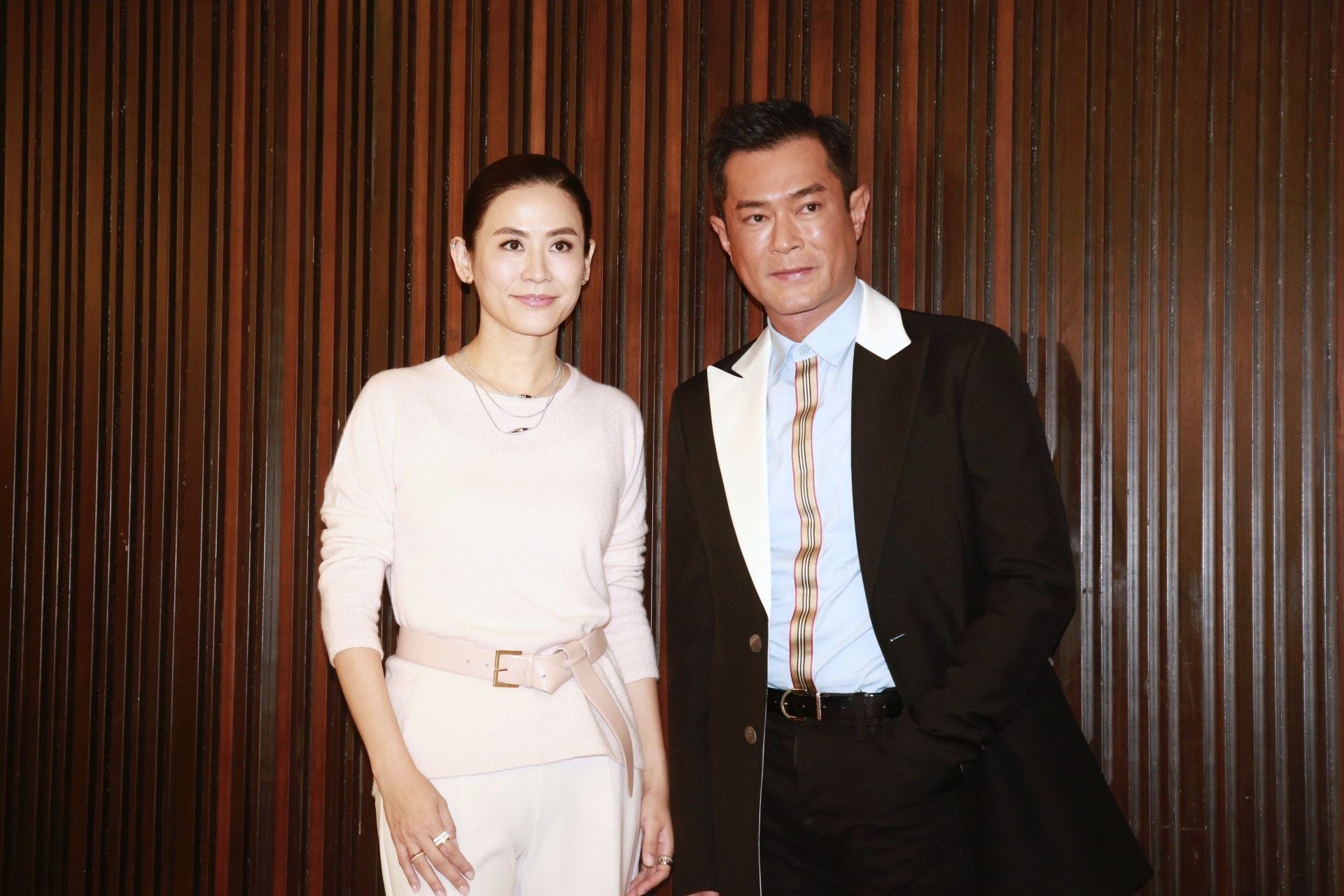 🌟细数8对你以为他们是情侣的最佳搭档❗️有种感情叫黄翠如、洪永城💗