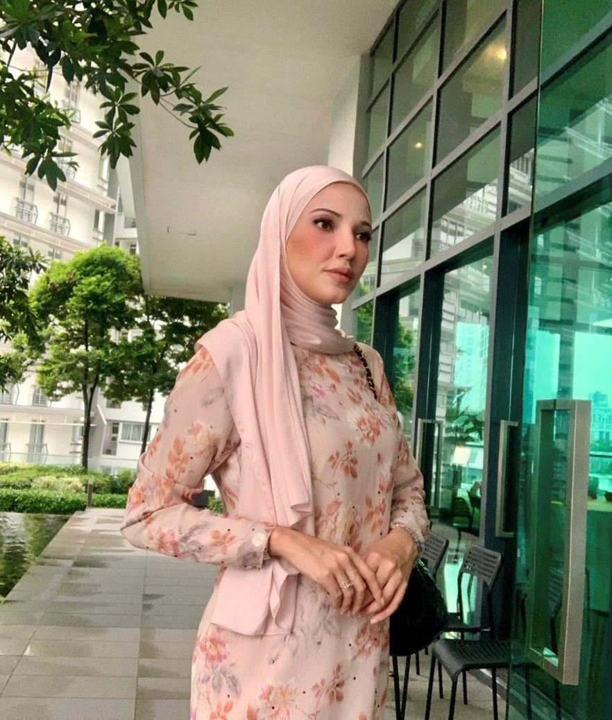 wajah nampak lain hingga dipersoal netizen, fathia latiff gembira penampilan terkini