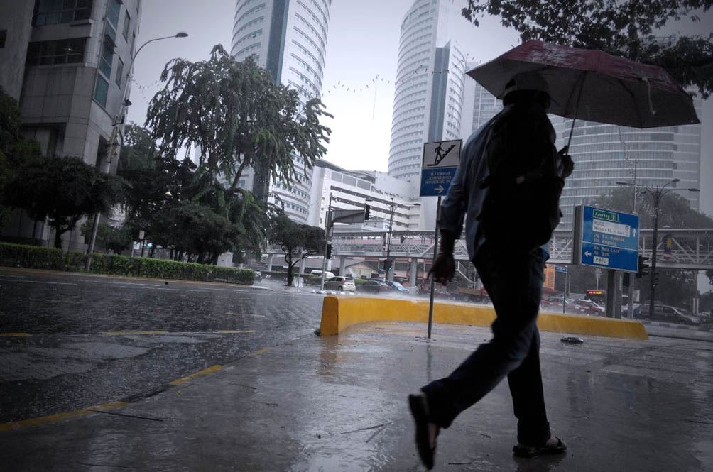 炎热天气持续至8月！民众受促节约用水！