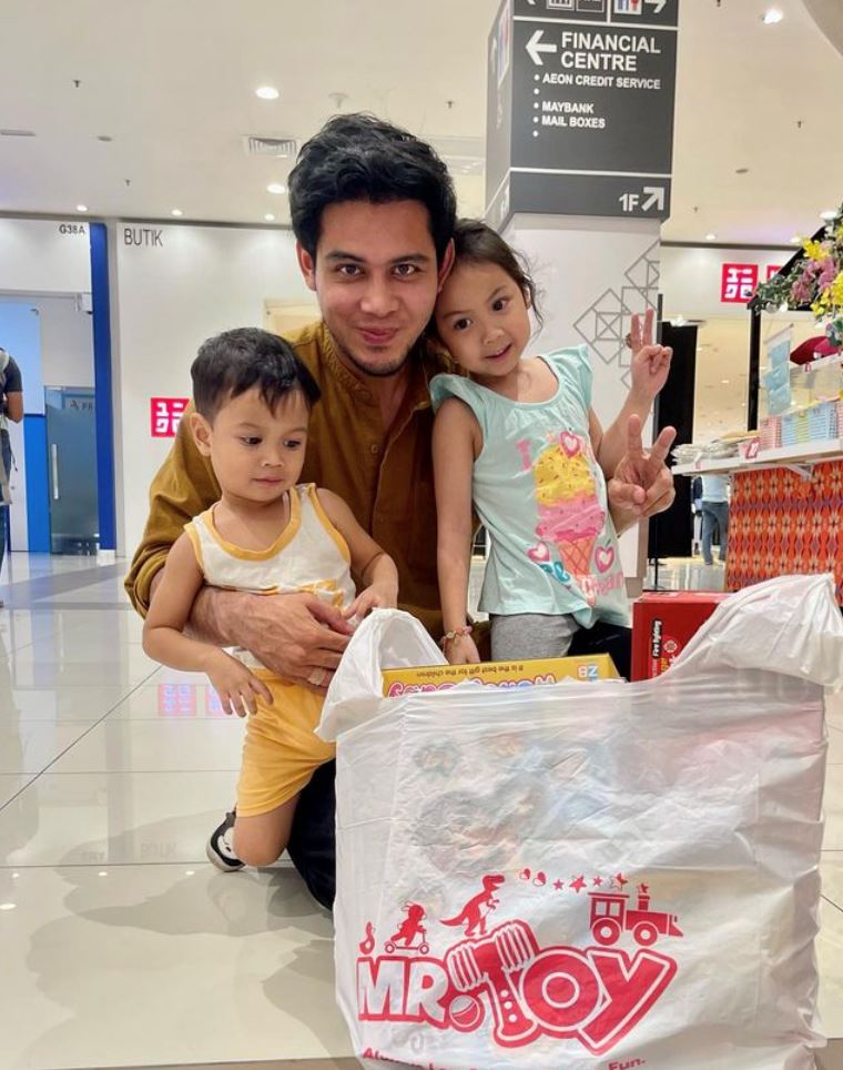 hafidz roshdi mahu tuntut hak jagaan penuh dua anak dari isteri