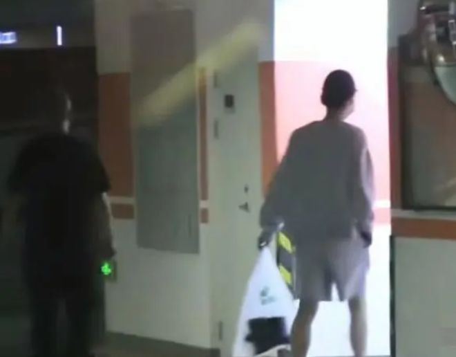 白敬亭、宋轶同居被抓包！网预告520会官宣！