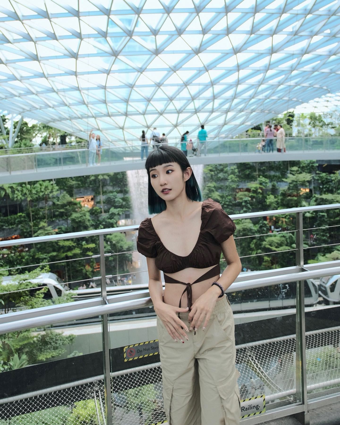 “stop body shaming!” netizens rally behind malaysian influencer with positive comments