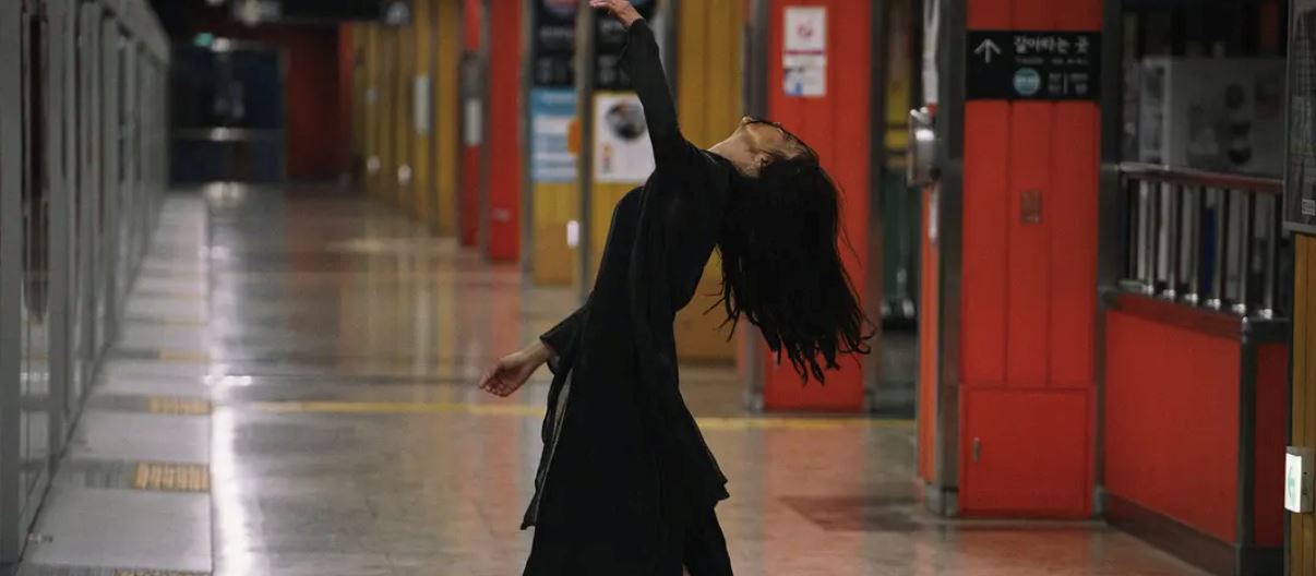 🎬韩国4月最新恐怖片❗️《玉水站之鬼》调查连环命案遇上怪异事件⚠️