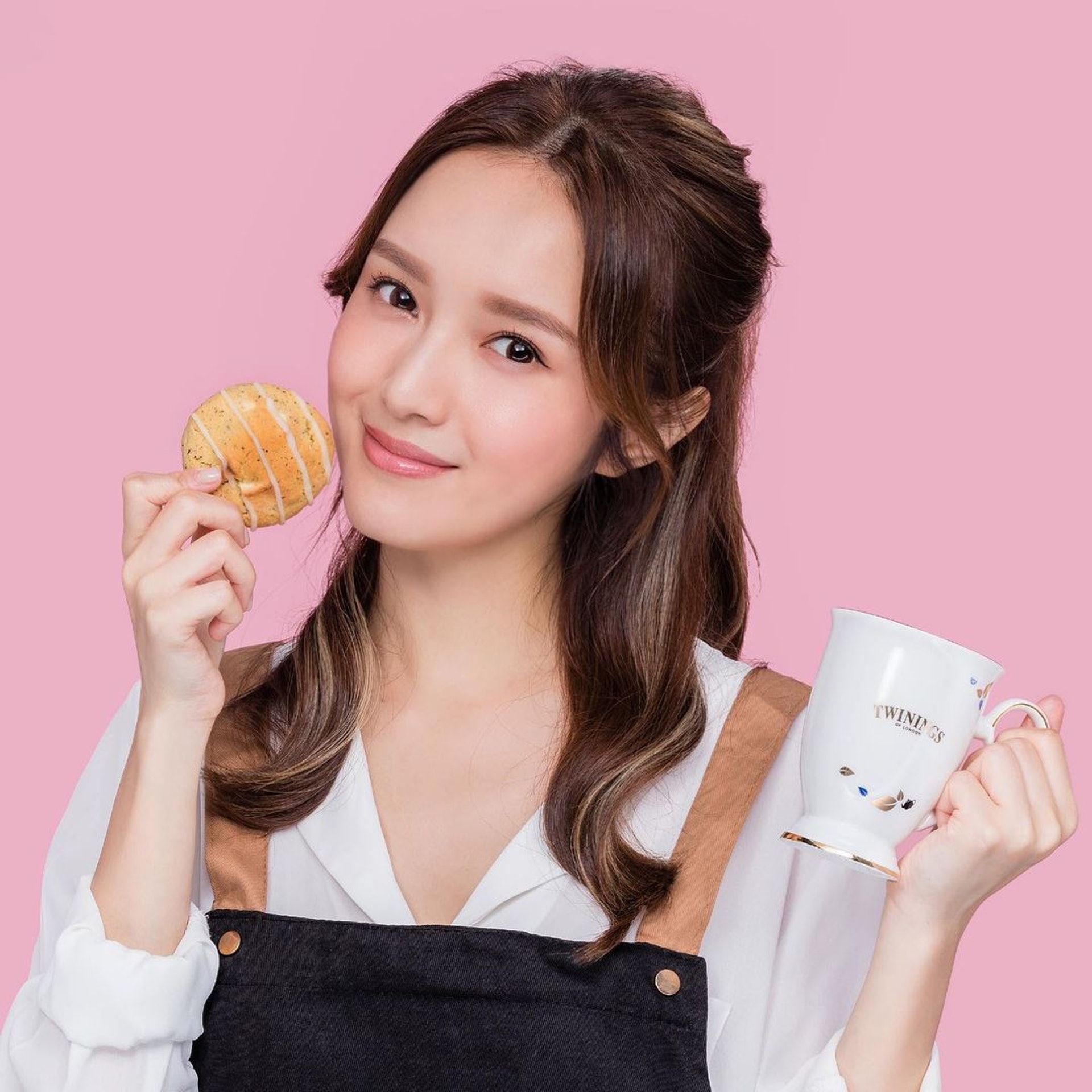 🌟《一舞倾城》邝洁楹为钱出卖身体❗️现实中是富二代有多盘生意🔥