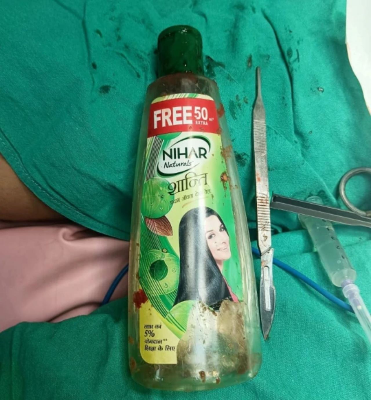lelaki usia 55 tahun nyaris maut lepas tertelan botol minyak rambut