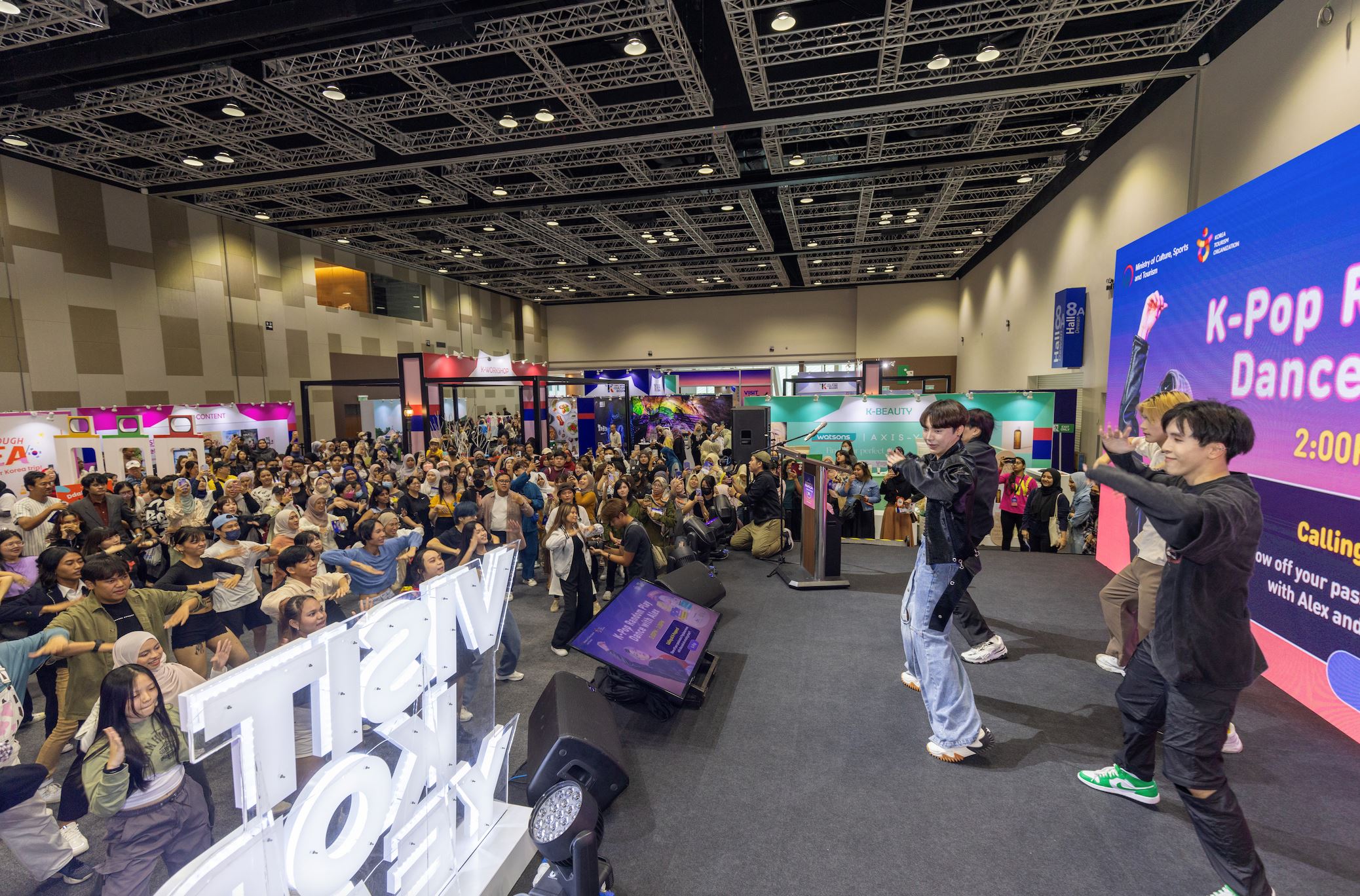 from festival magic to holiday magic! korea travel fest 2023 unveils the charms of k-culture!