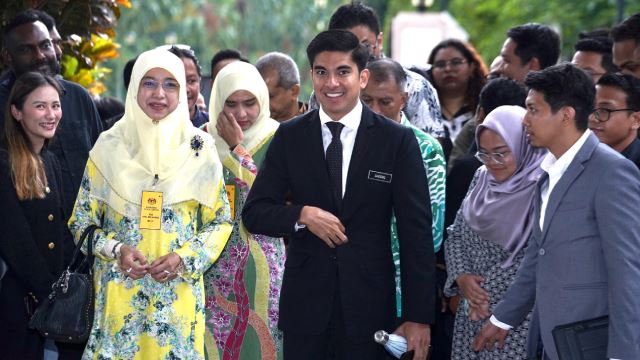 panas! syed saddiq dikenakan hukuman, peguam mohon hukuman ringan
