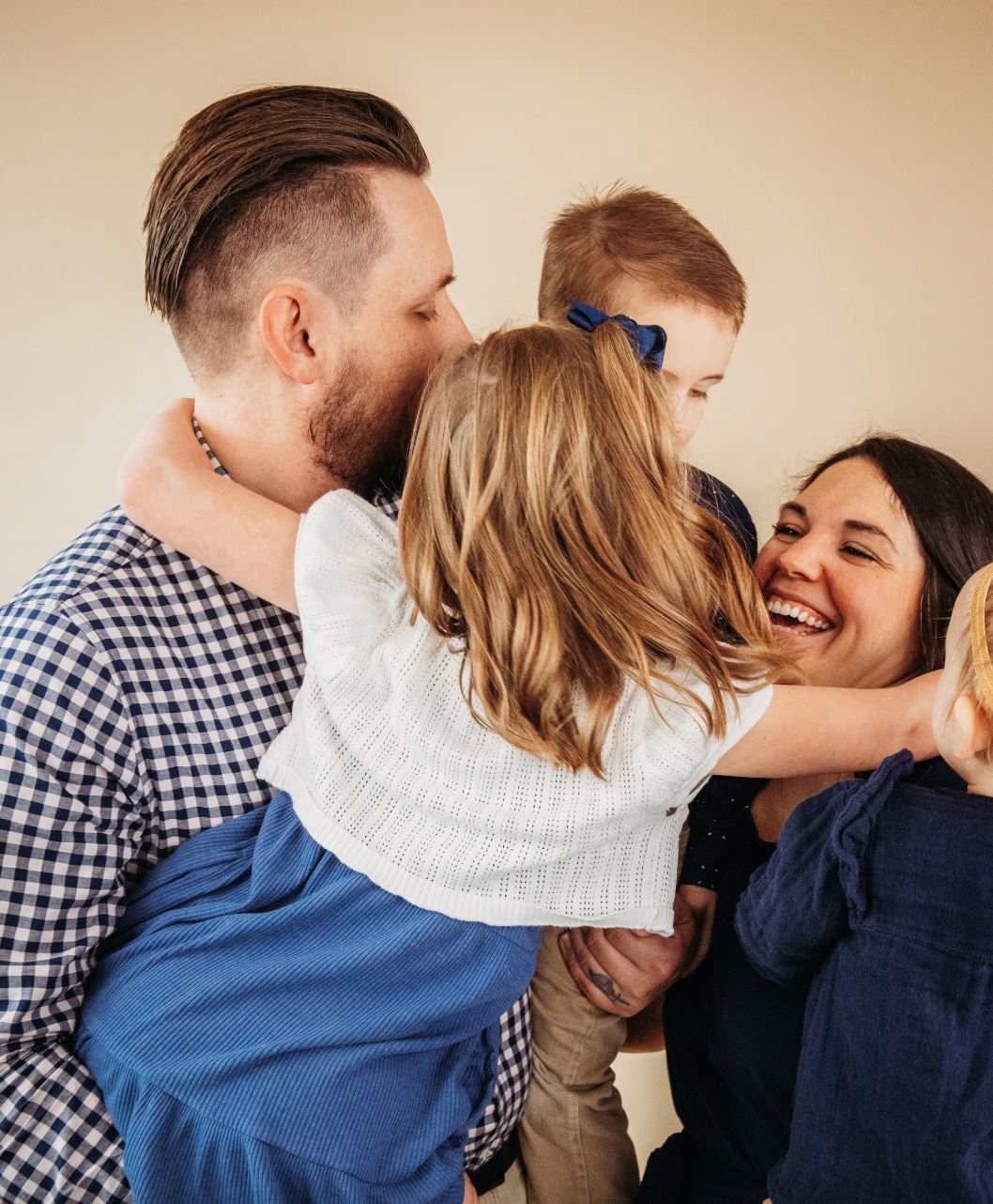 wanita dua rahim kini hamil anak kembar di kedua-duanya