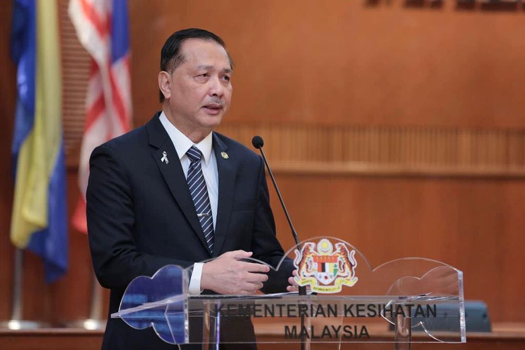 dr noor hisham saman kedai teh herba salah guna foto & namanya tanpa izin