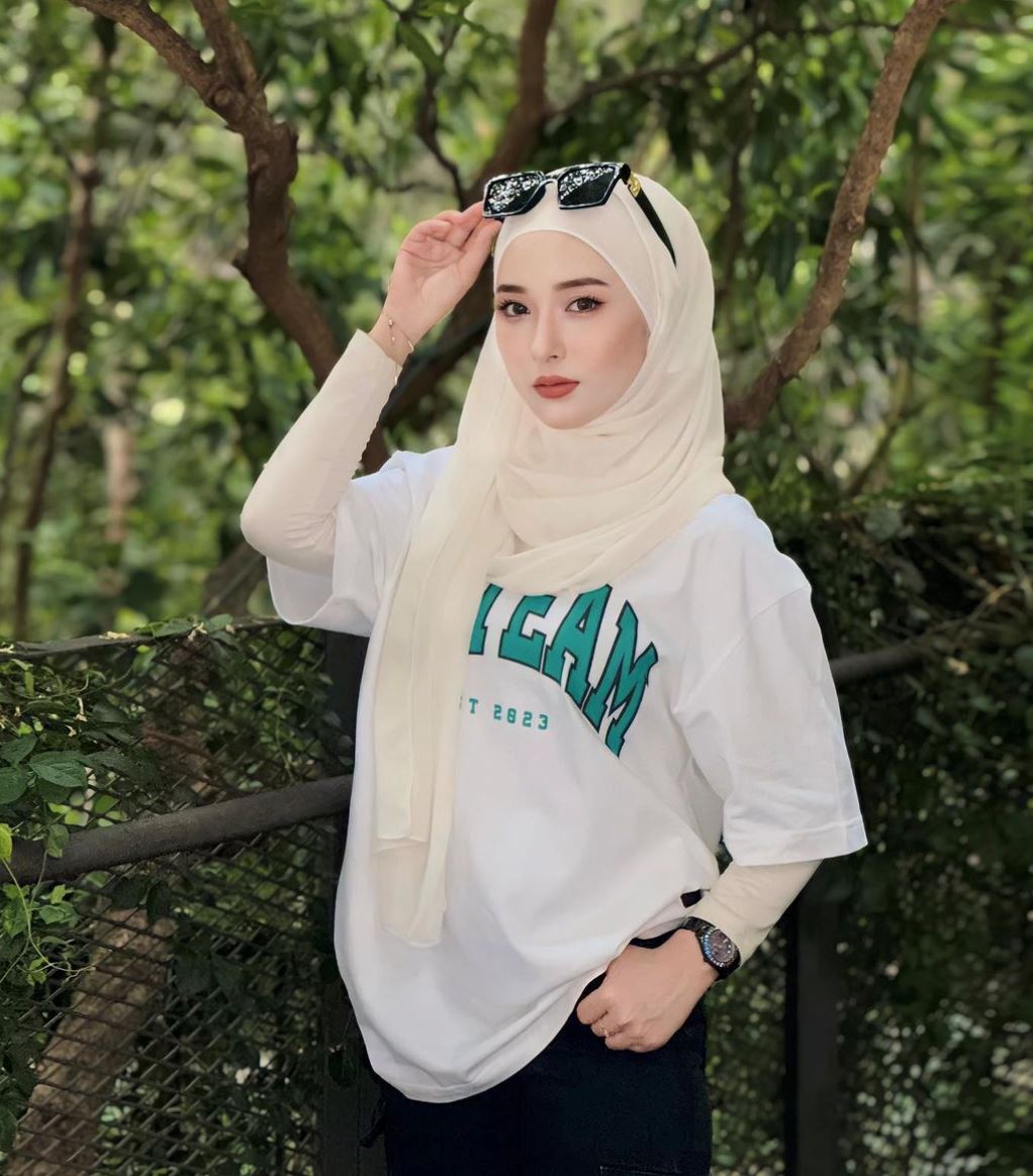 influencer nisa ai tergamam baca komen melampau netizen, “stop la buat benda macam ni,”