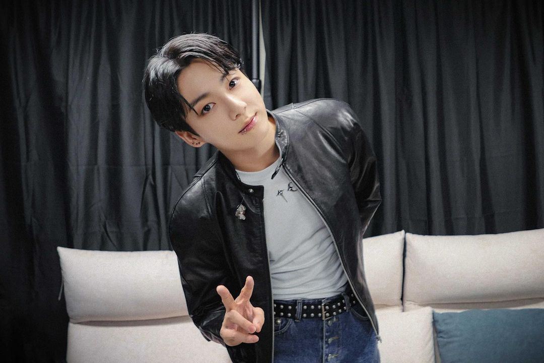 bts成员12月集体入伍❗柾国6时13分上传感谢信感动粉丝🥹