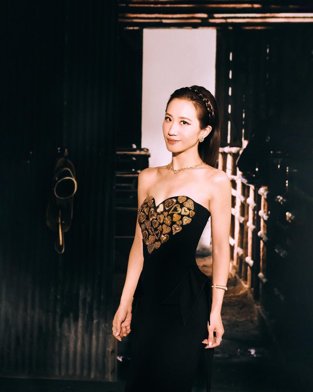 lulu后台瘫软画面曝光❗主持金马前夕狂吐暴瘦😱