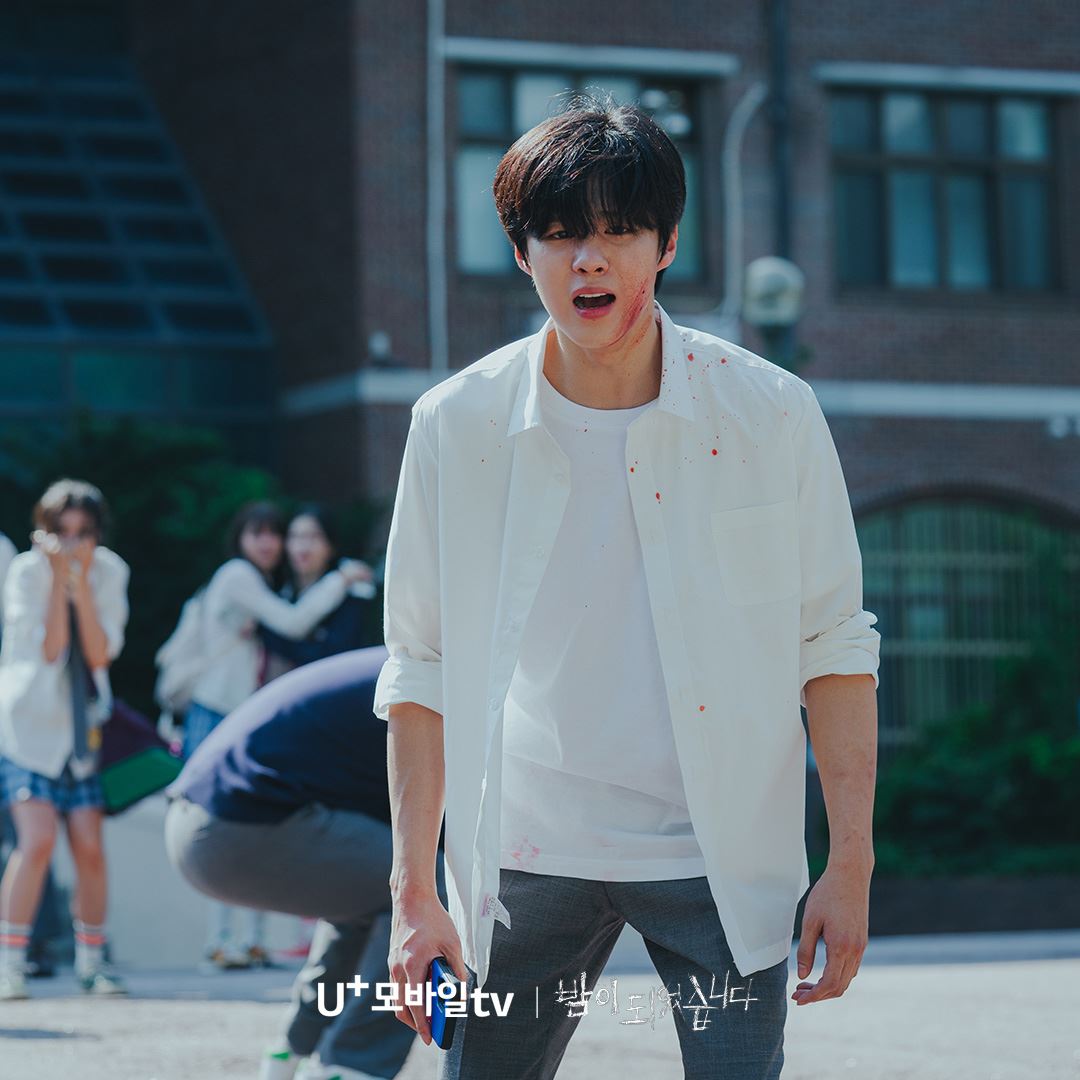 韩剧《夜幕降临》12月4日上线❗以狼人杀游戏为背景的悬疑惊悚剧😱