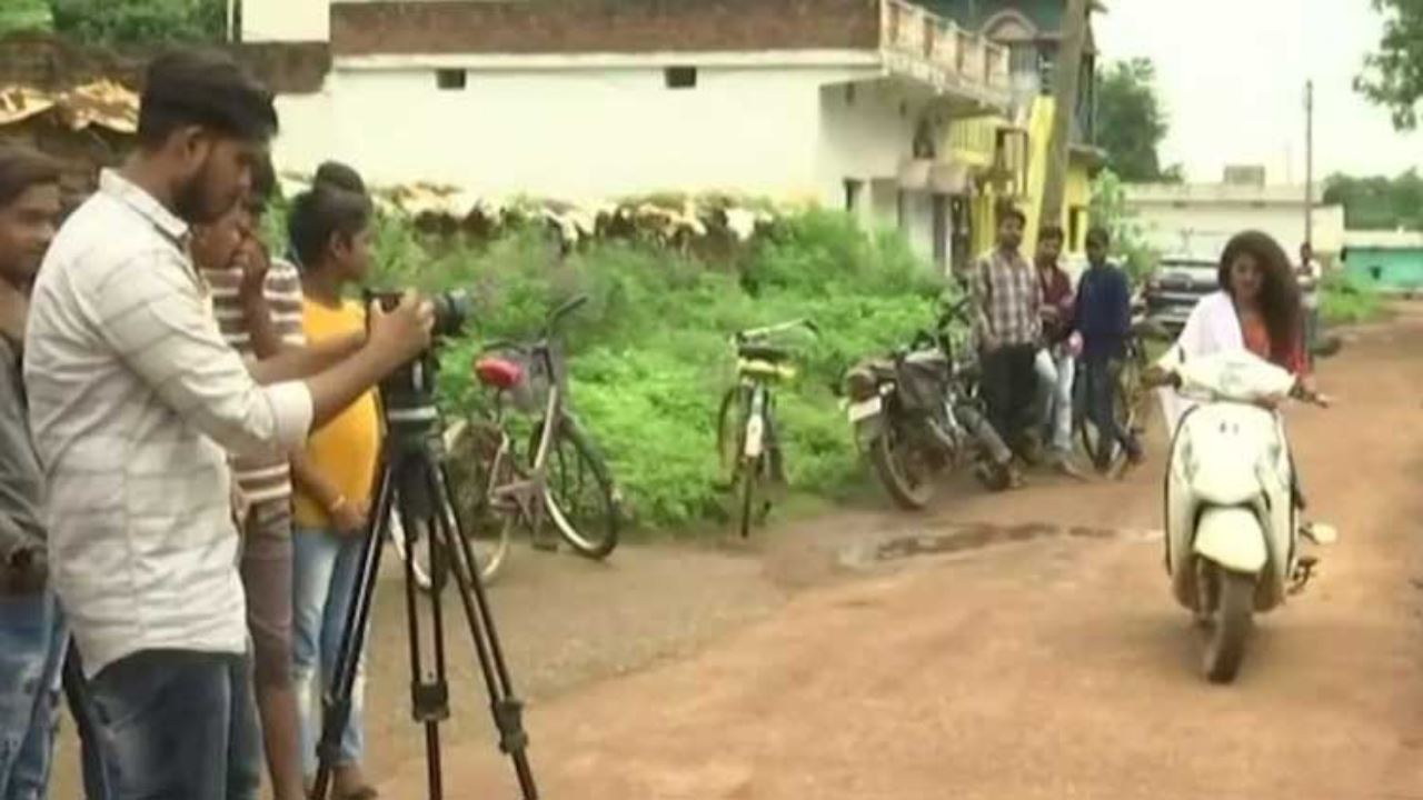 hampir semua penduduk kampung ini adalah youtuber