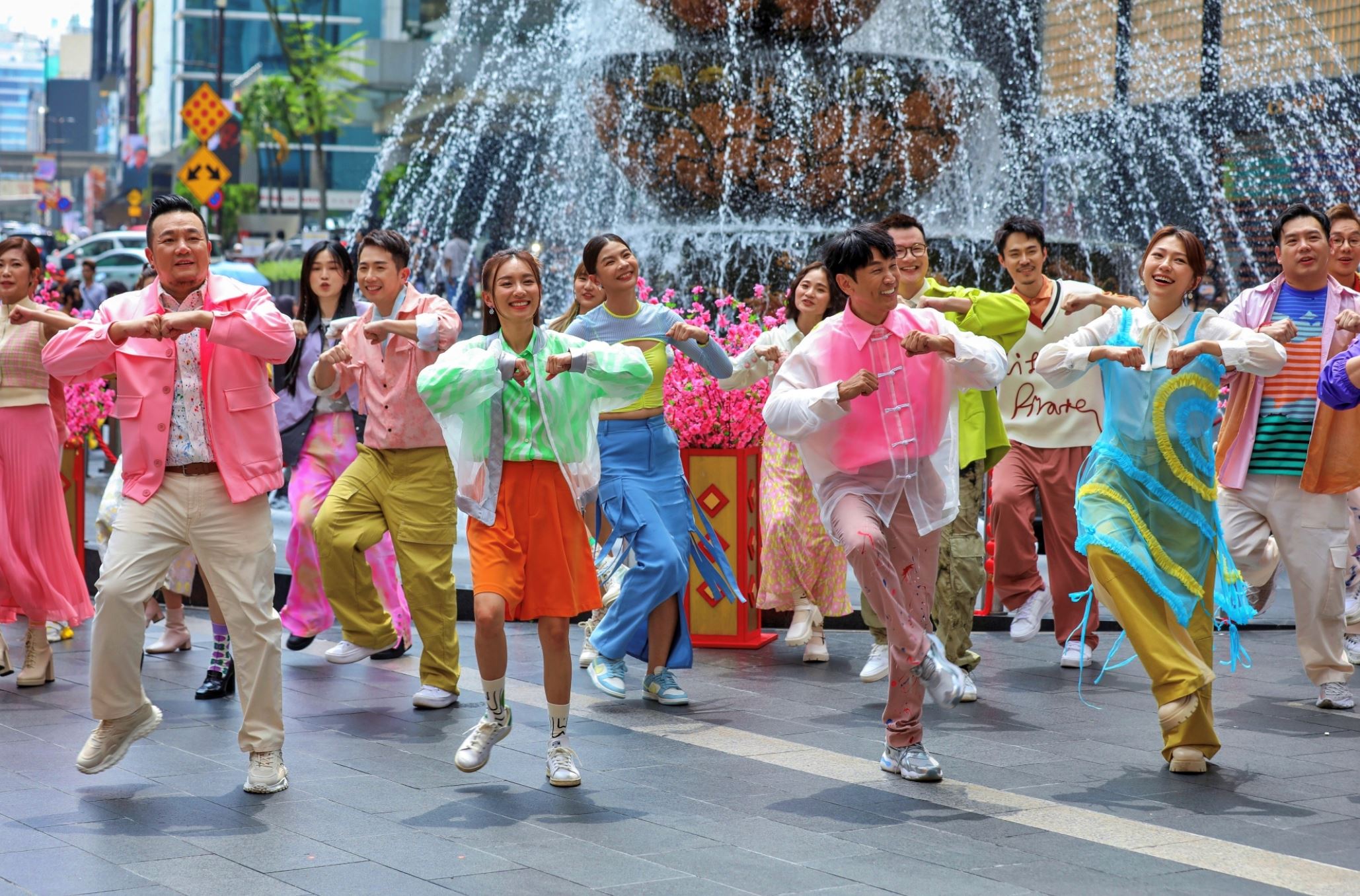 astro携手multimedia打造2024贺岁主题曲《开心龙龙way》！