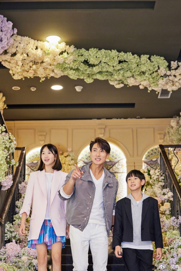 🎂吴尊生日席开22桌请粉丝吃饭🎉像在吃婚宴酒席共8道冷菜10道热菜🤩