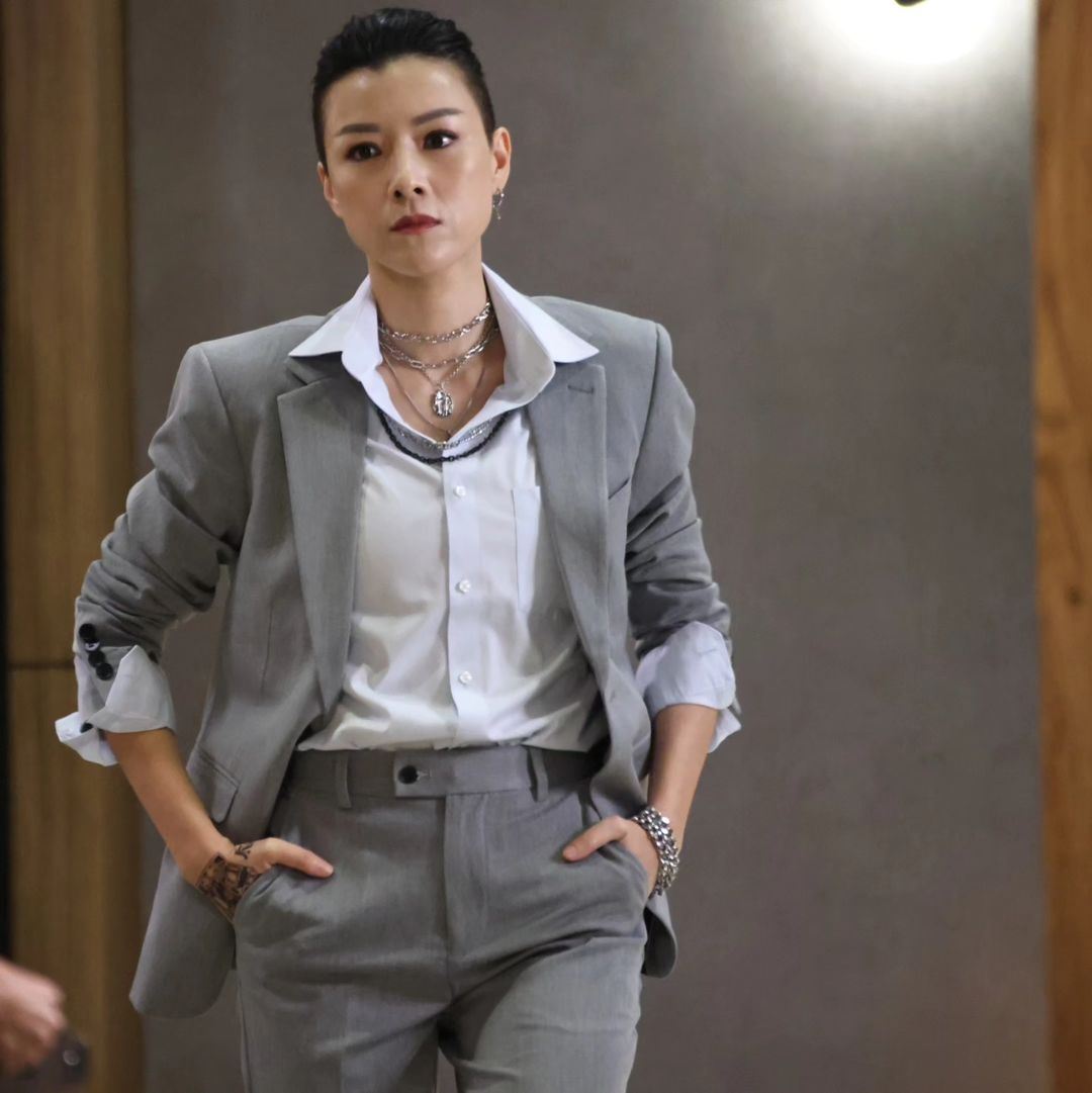 陈茵媺公开剪短发造型过程❗陈茵媺在新剧里为了家族乔装男生🔥