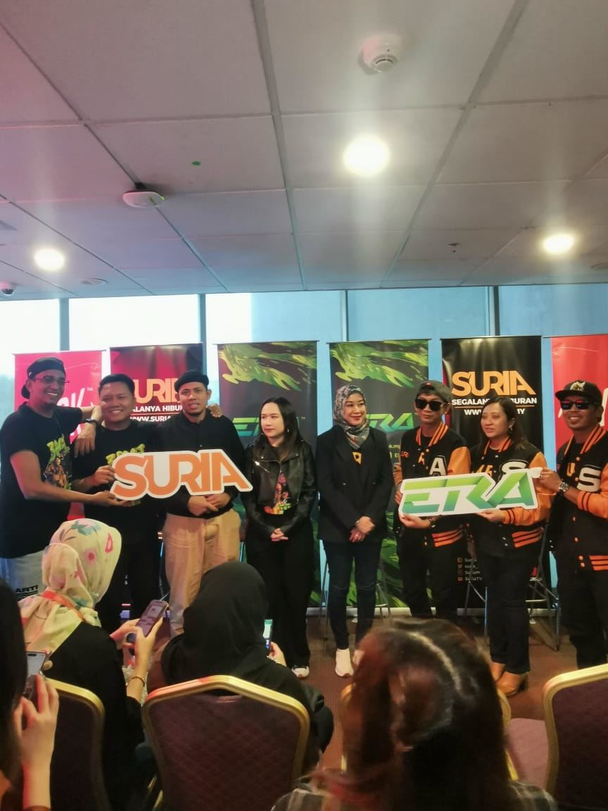 cipta bakal sejarah, era dan suria fm bergabung pada pagi isnin, 23 oktober