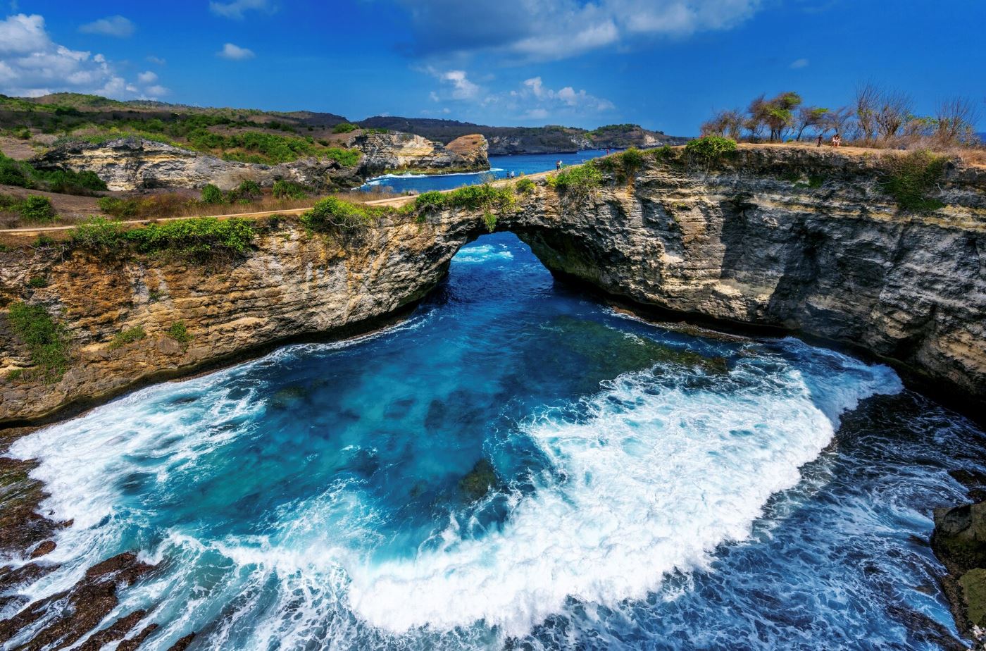 bali isytihar darurat selama dua minggu bermula 1 november