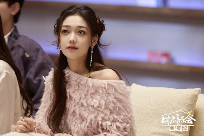 希林娜依高以邓紫棋为标杆❗看到了自己未来想成为的样子🔥