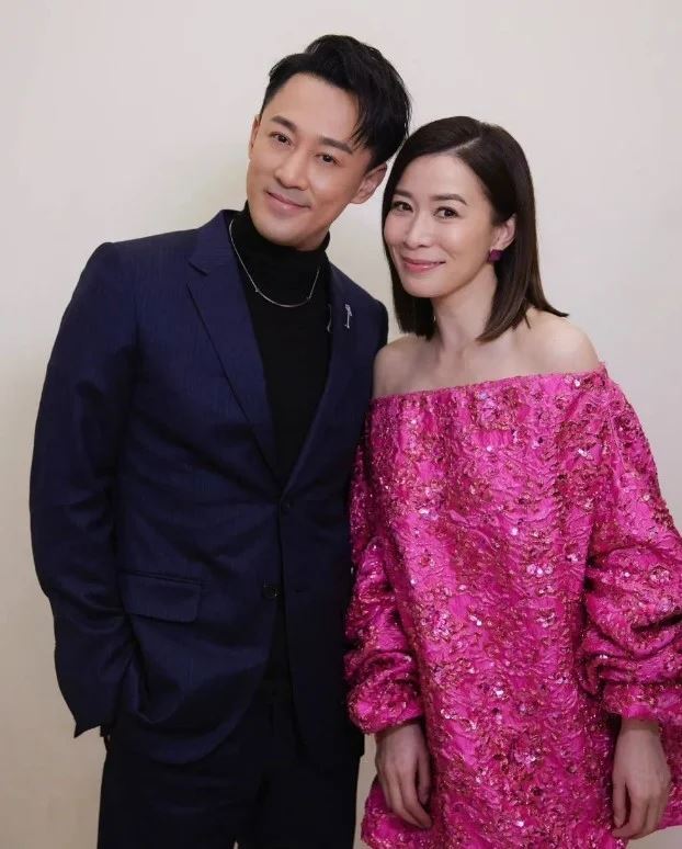 👨‍🍳林峰佘诗曼变大厨❗初体验当街拿锅铲炒粿条🔥