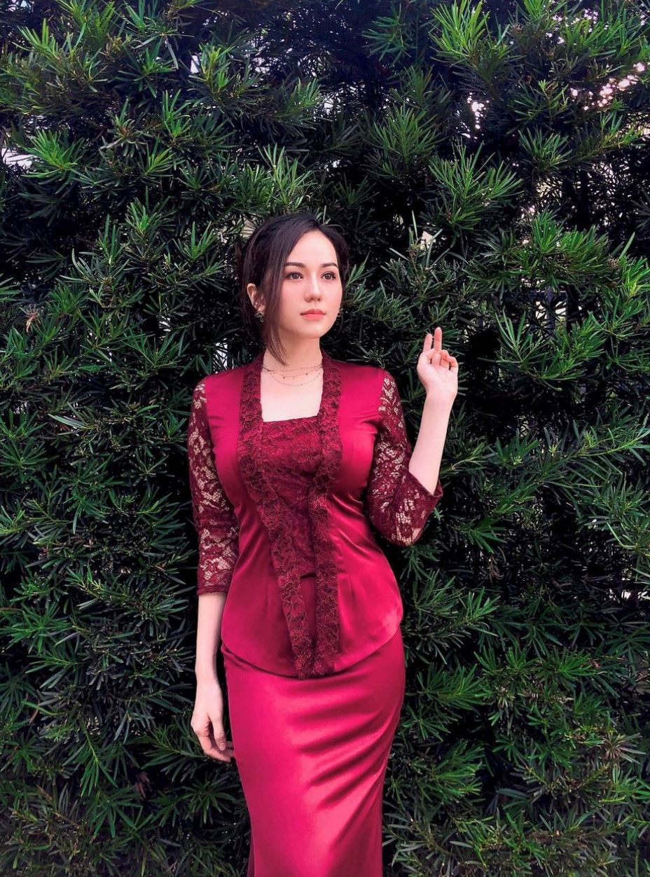 lemah lembut, jelita sophia albarakbah boleh buat lelaki cair – shahz jaszle