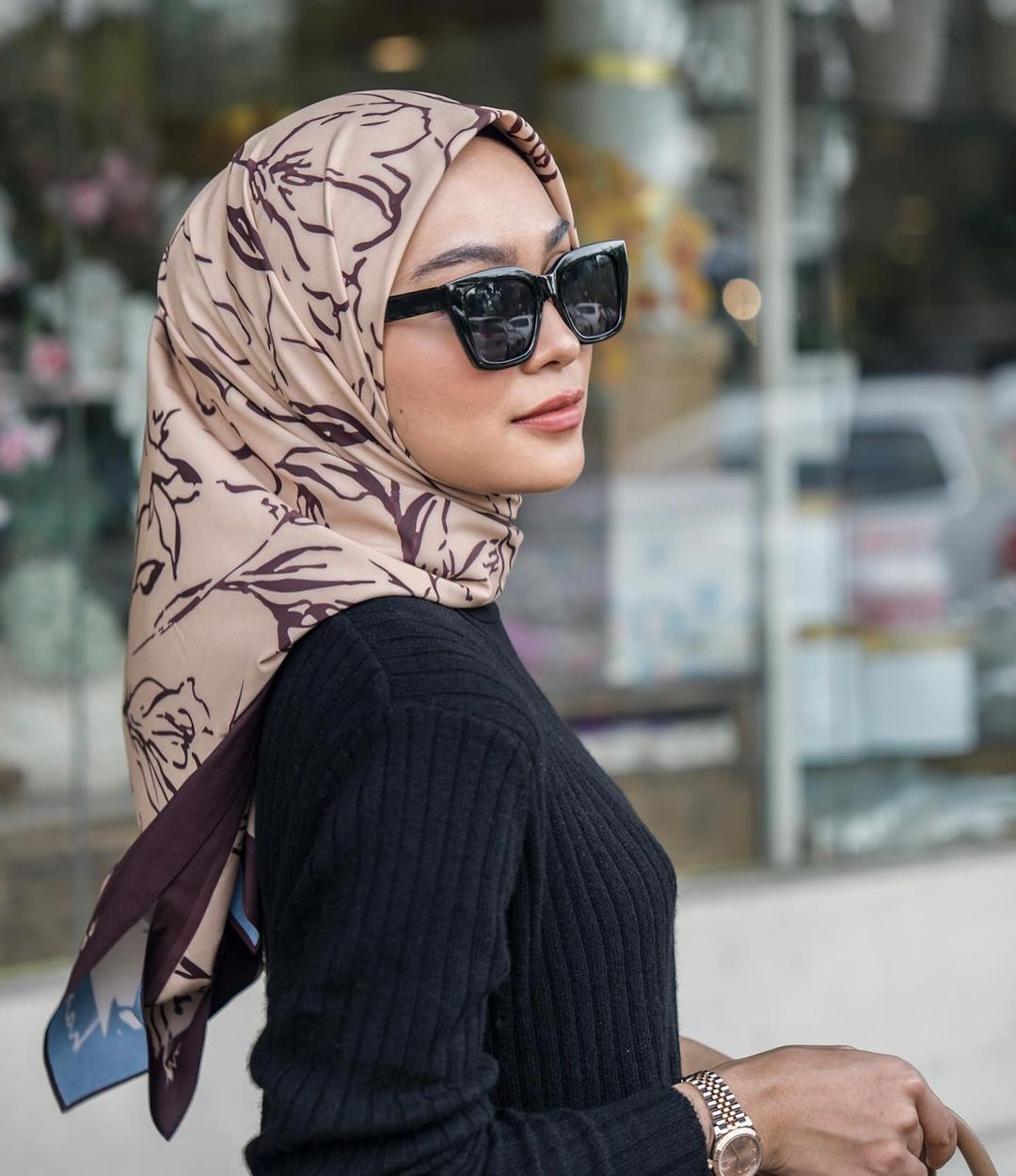 dah bertudung sejak usia 15 tahun, sharifah rose tak terfikir kembali ‘free hair’