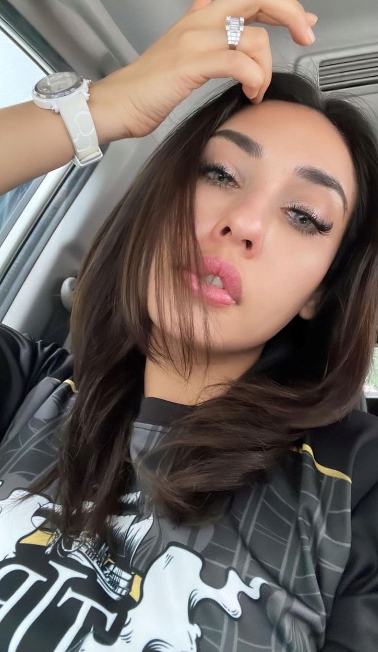 “saya tak nak keluar dengan lelaki miskin,” zarina anjoulie enggan lagi hidup susah