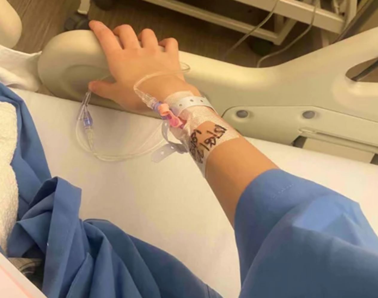 malaysian suffers food poisoning with rm5,000 hospital bill; eatery offers mere rm100 voucher as compensation