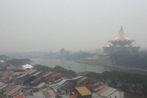 烟霾再次来袭❗莎阿南 古晋 西连空气指数不健康😟