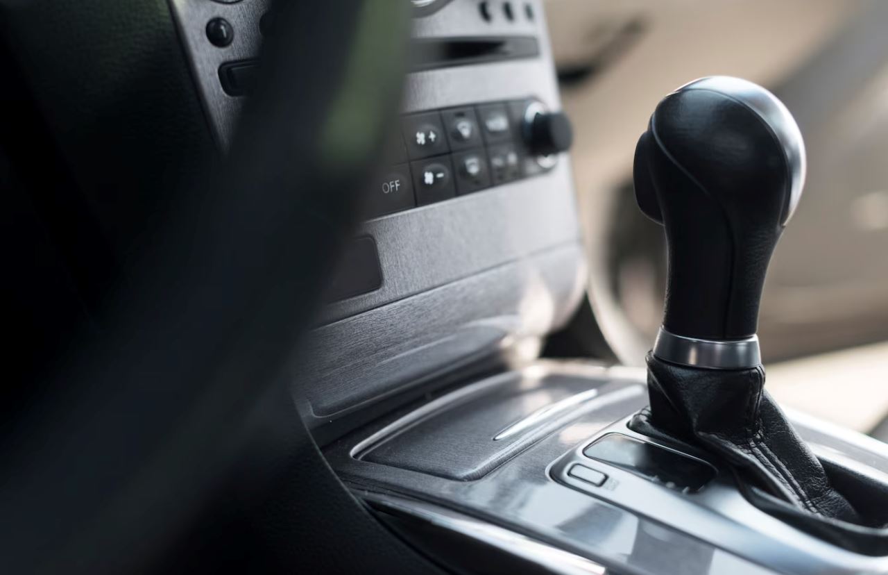 betul ke tak panaskan enjin akan rosakkan kotak gear? ini kata pakar