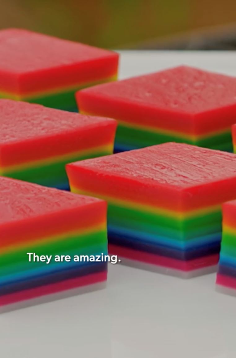 kuih lapis muncul dalam rancangan realiti australia, “makan selapis-selapis tu win!”