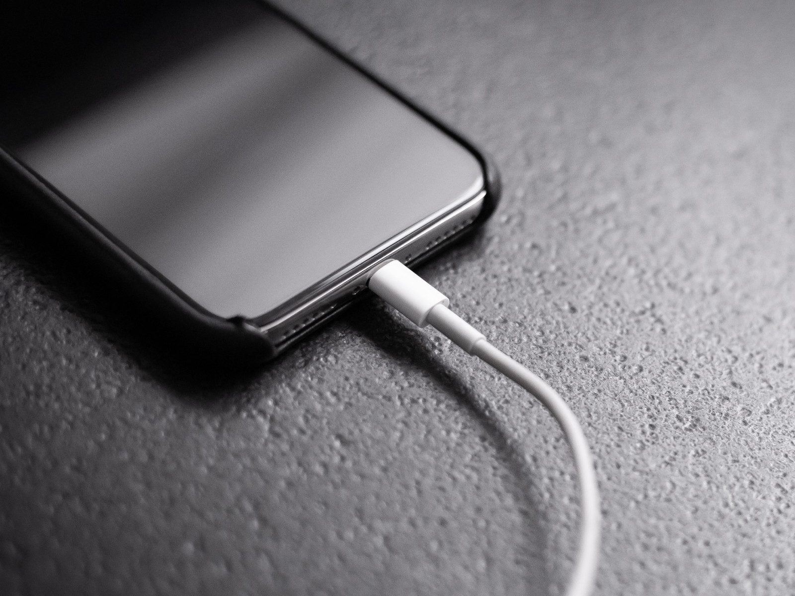 iphone 15与安卓通用「type c充电线」？苹果回应啦！