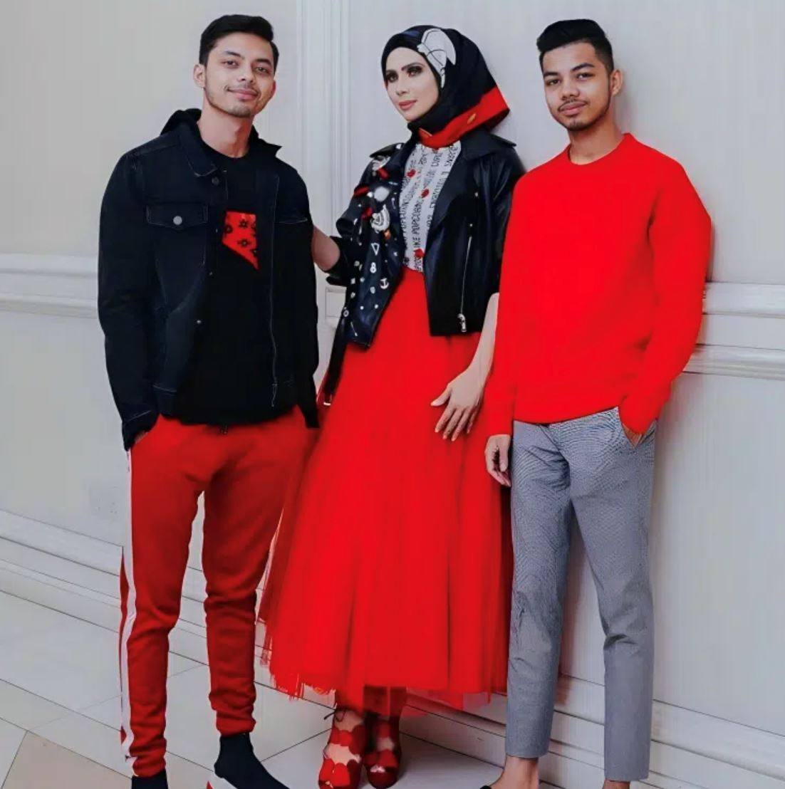 sentiasa berkasut, che ta tak suka anak pakai selipar masa keluar rumah walau ke 7e