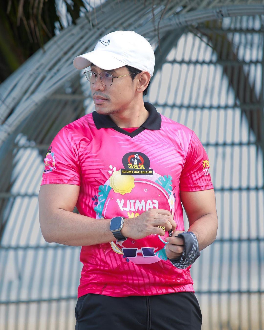 ramai peminat wanita jadi tak keruan lihat tubuh sado khai bahar [video]