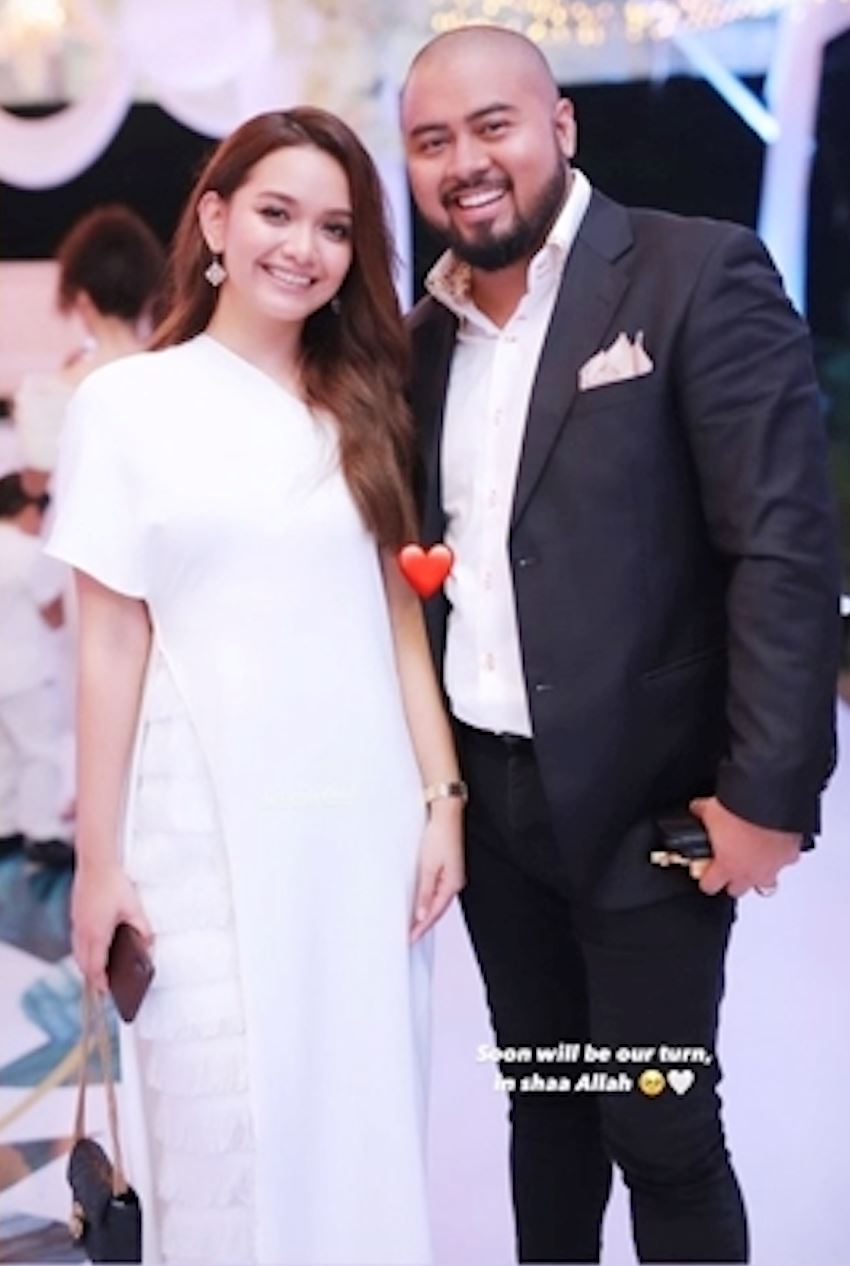 azira shafinaz seakan beri ‘hint’ bakal tamat zaman bujang, “soon will be our turn..”