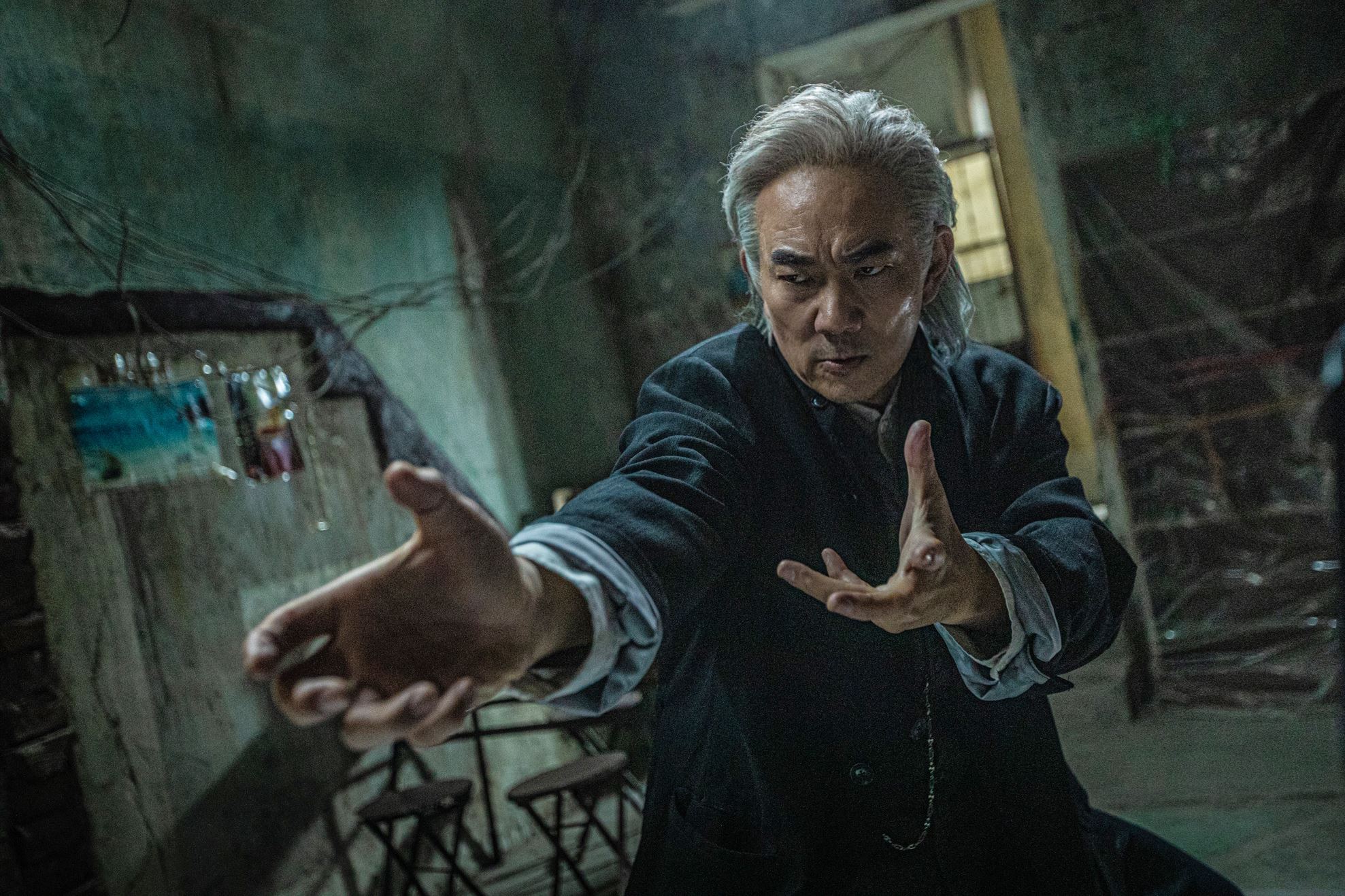 🎬电影《九龙城寨之围城》将于5月1日全马上映❗疯狂打斗活现漫画角色🔥