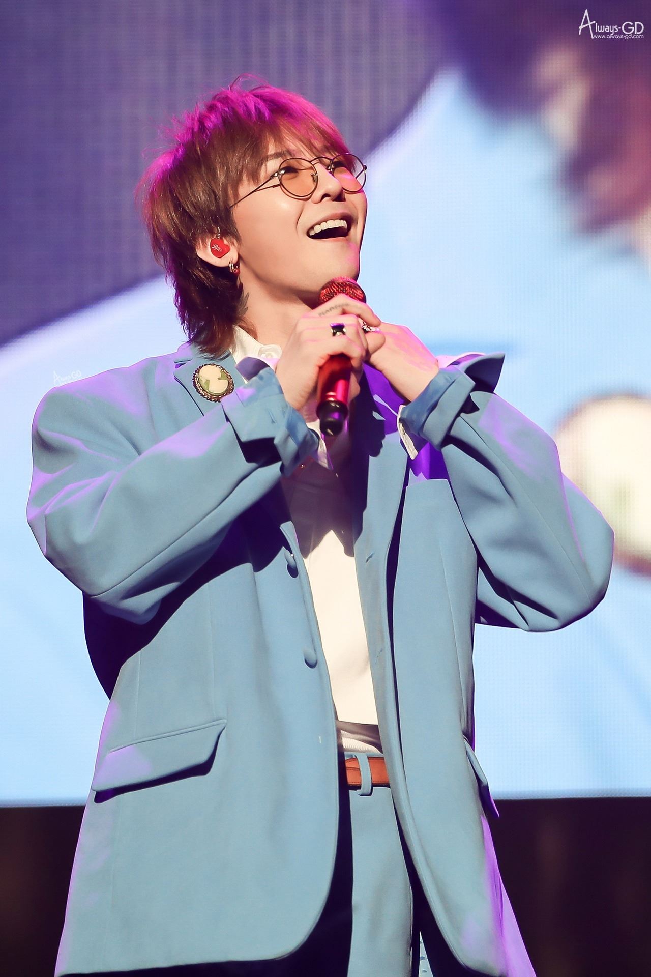 g-dragon宣布8月携个人专辑回归！预告将展开巡回演唱会！